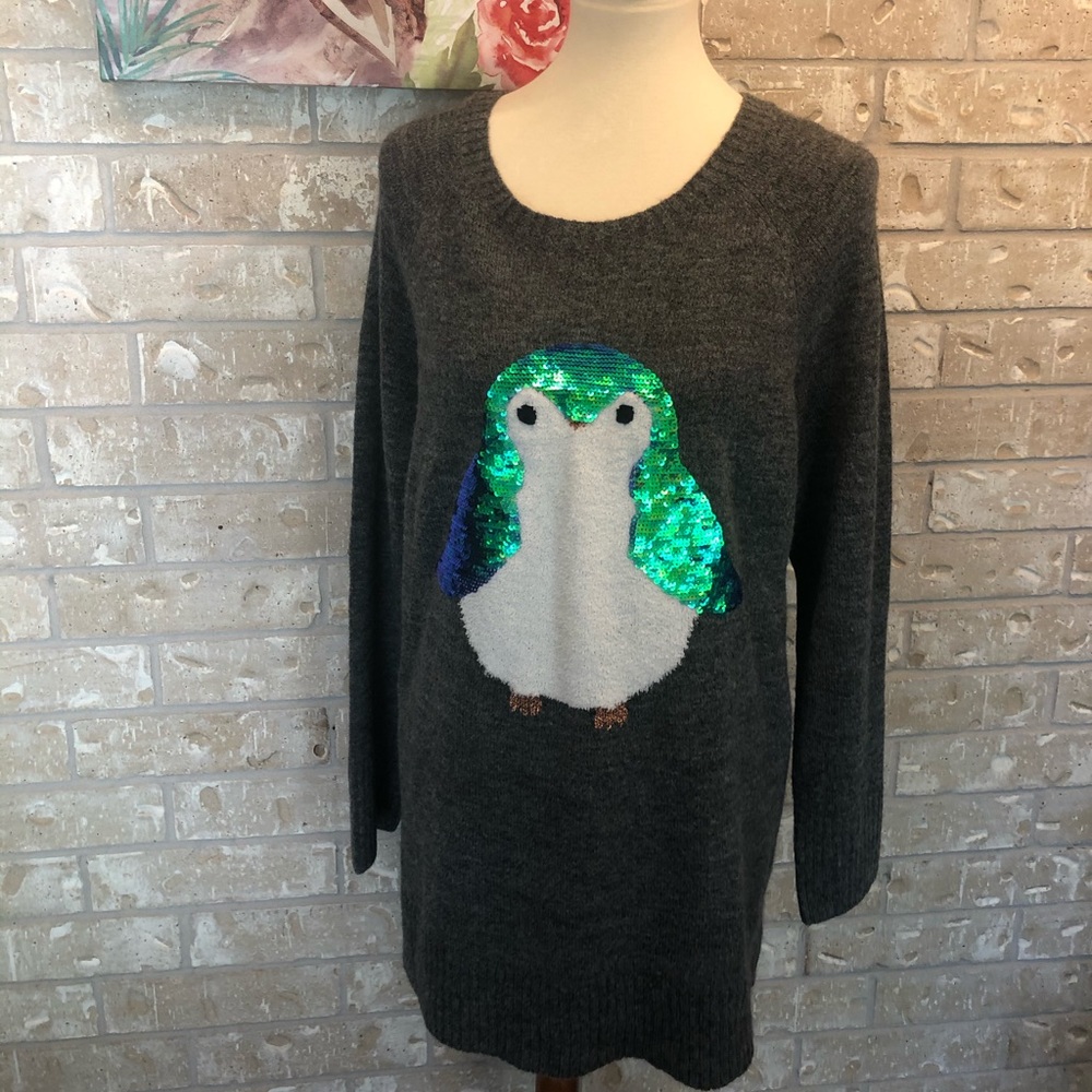 Lauren Conrad gray penguin sweater. XXL. EUC.